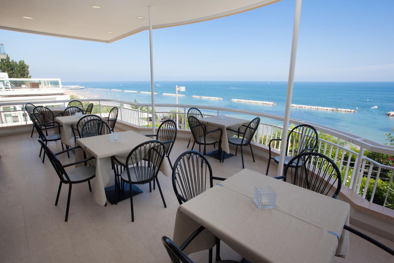 Hotel Adler Gabicce Mare Exterior foto